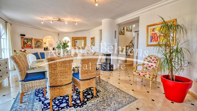 5 Zimmer Villa zu verkaufen in La Sella mit Pool Garage - 1.499.000 € (Ref: 9284062)