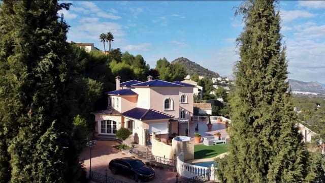 5 camera da letto Villa in vendita in Pedreguer con piscina garage - 1.499.000 € (Rif: 9284062)