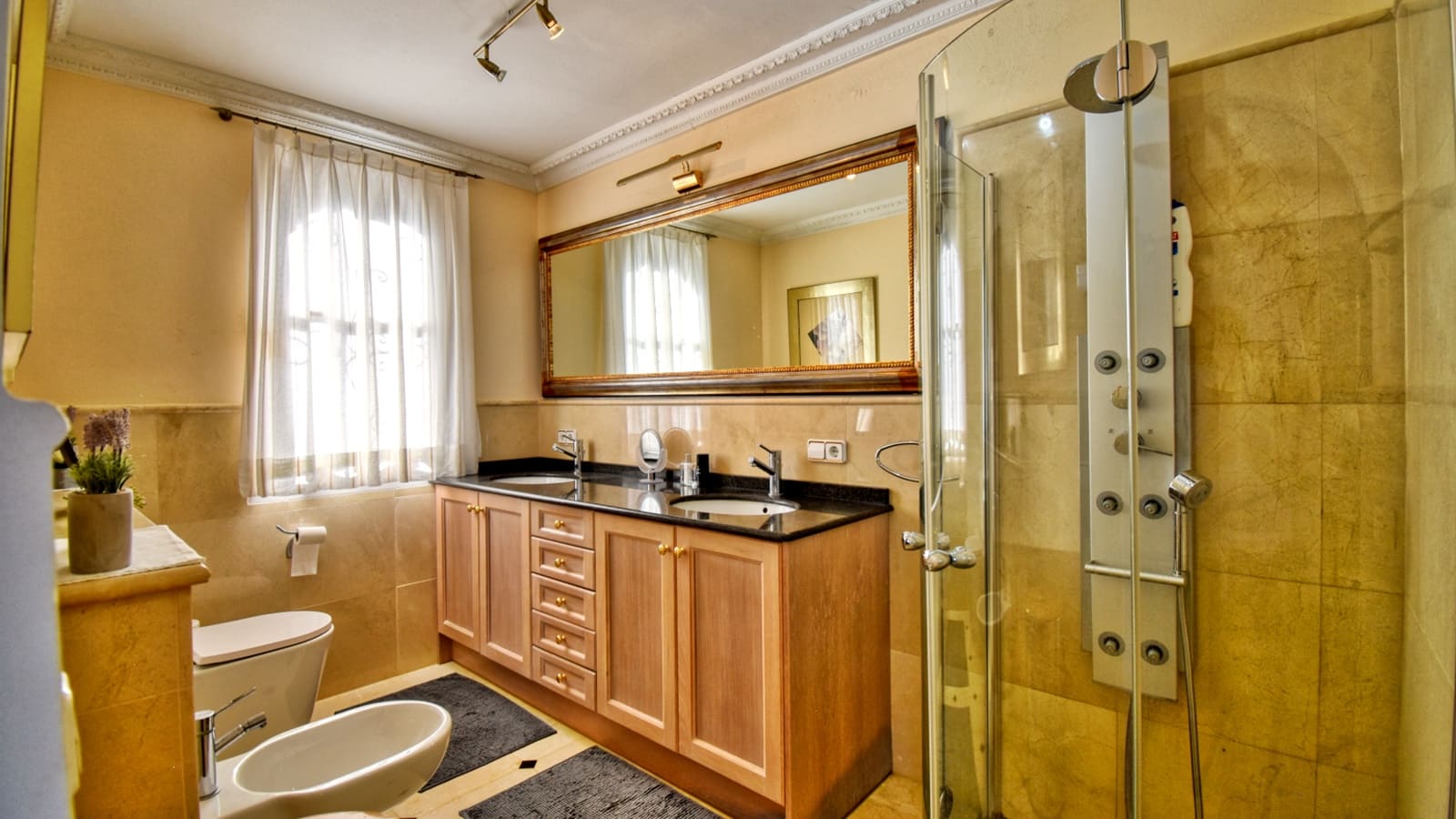 5 soveværelse Villa til salg i Pedreguer med swimmingpool garage - € 1.499.000 (Ref: 9284062)