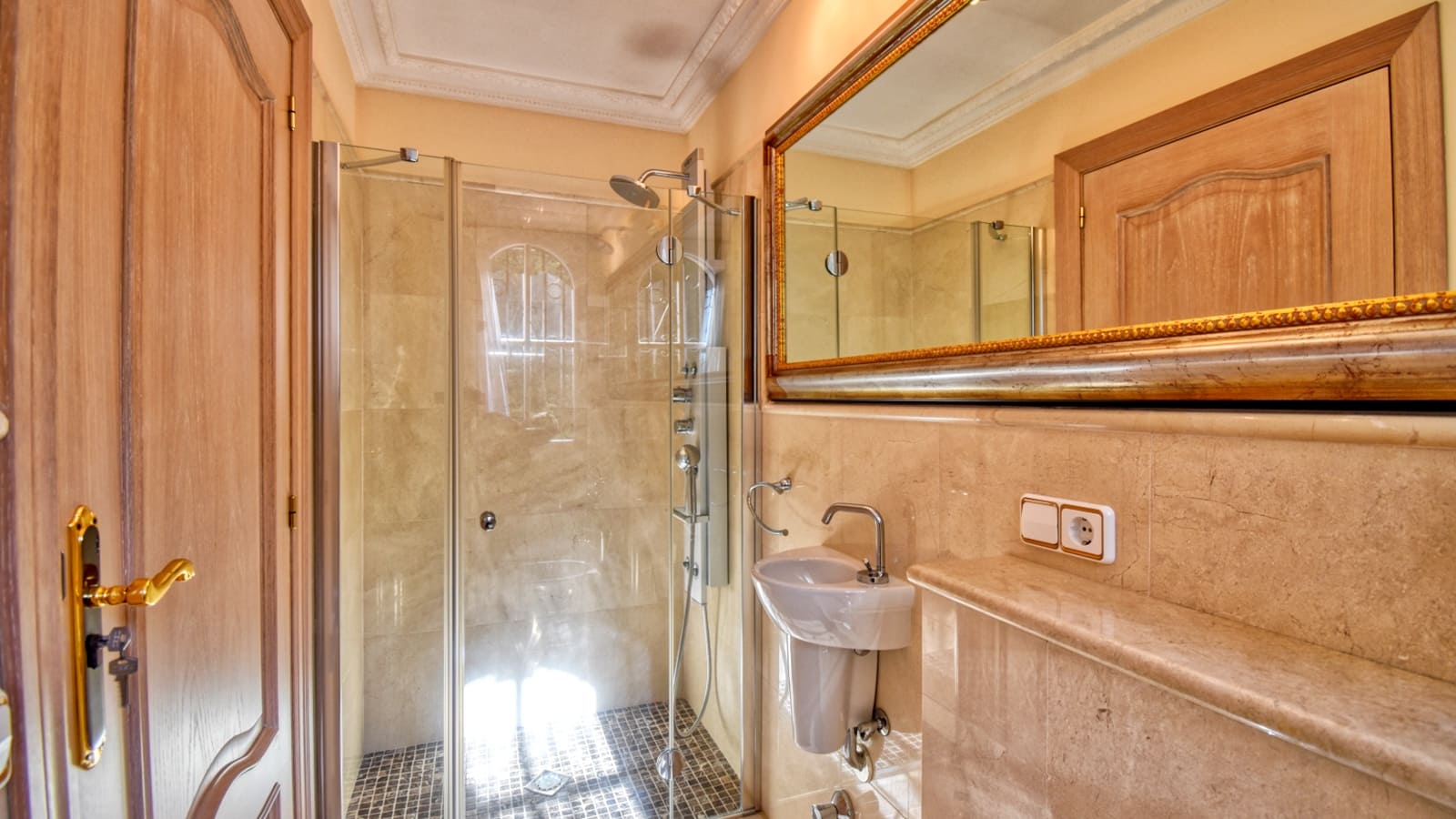 5 soveværelse Villa til salg i Pedreguer med swimmingpool garage - € 1.499.000 (Ref: 9284062)