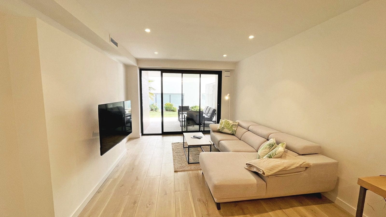 2 bedroom Apartment for sale in Benitachell / Benitatxell with pool garage - € 355,000 (Ref: 9294551)