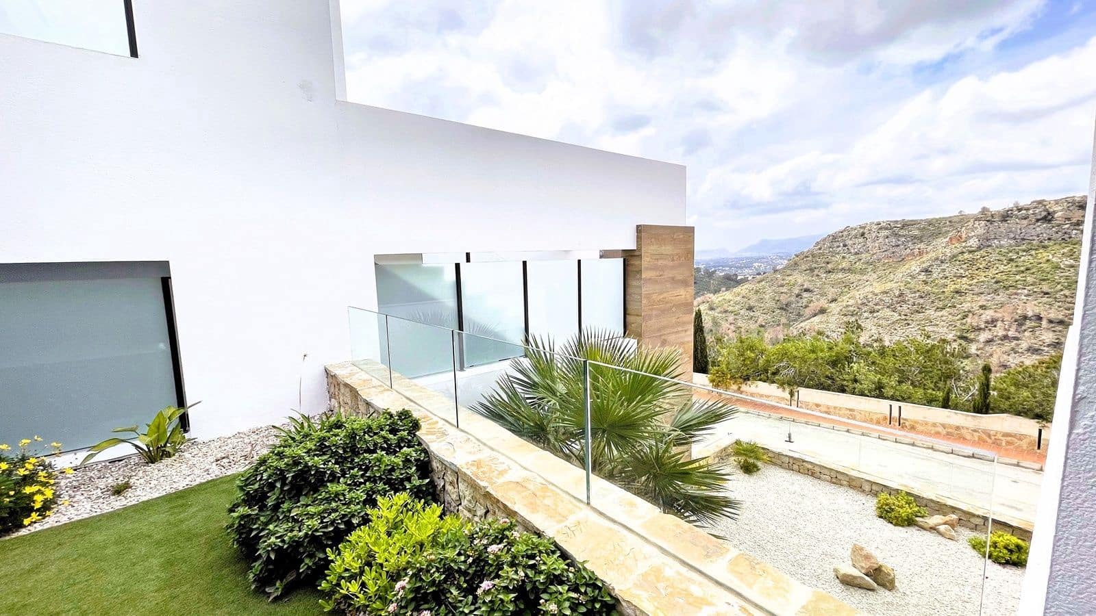 2 bedroom Apartment for sale in Benitachell / Benitatxell with pool garage - € 355,000 (Ref: 9294551)