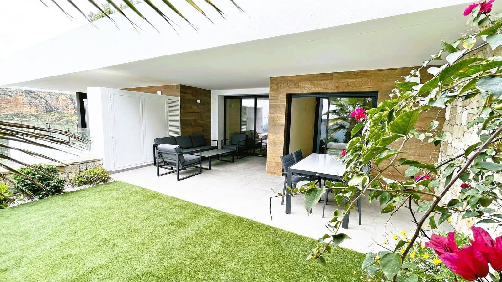 2 bedroom Apartment for sale in Benitachell / Benitatxell with pool garage - € 355,000 (Ref: 9294551)