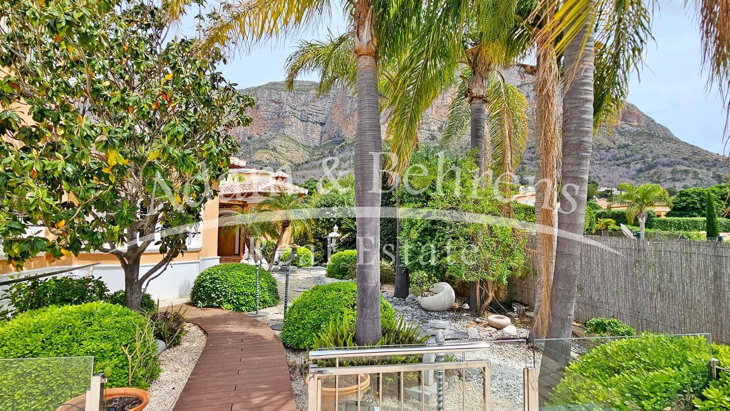 4 camera da letto Villa in vendita in Javea / Xabia con piscina garage - 1.650.000 € (Rif: 9294552)