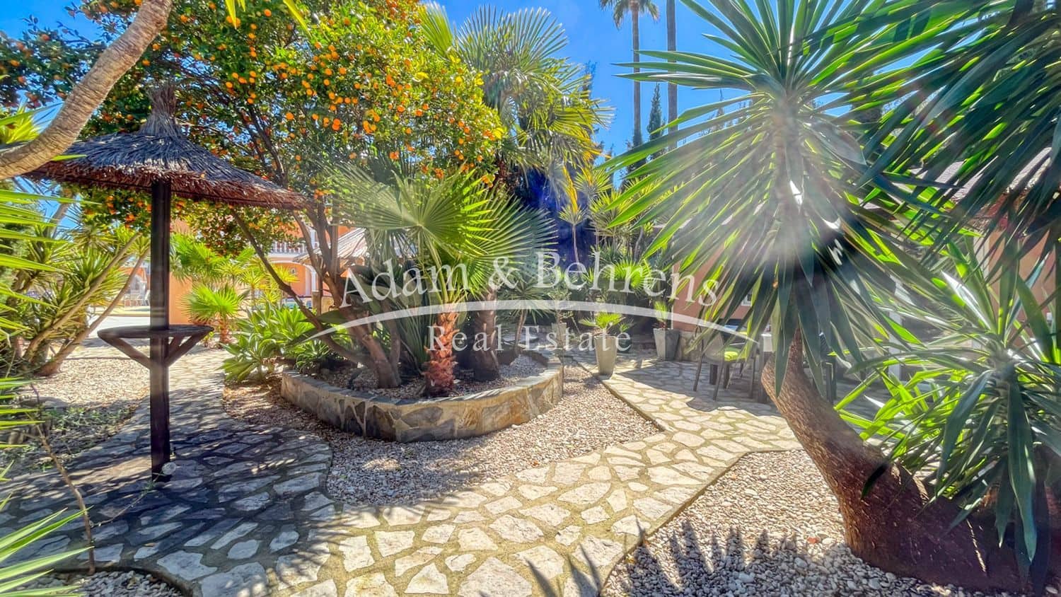 14 soverom Finca/Herregård til salgs i Els Poblets med svømmebasseng garasje - € 2 500 000 (Ref: 9294553)