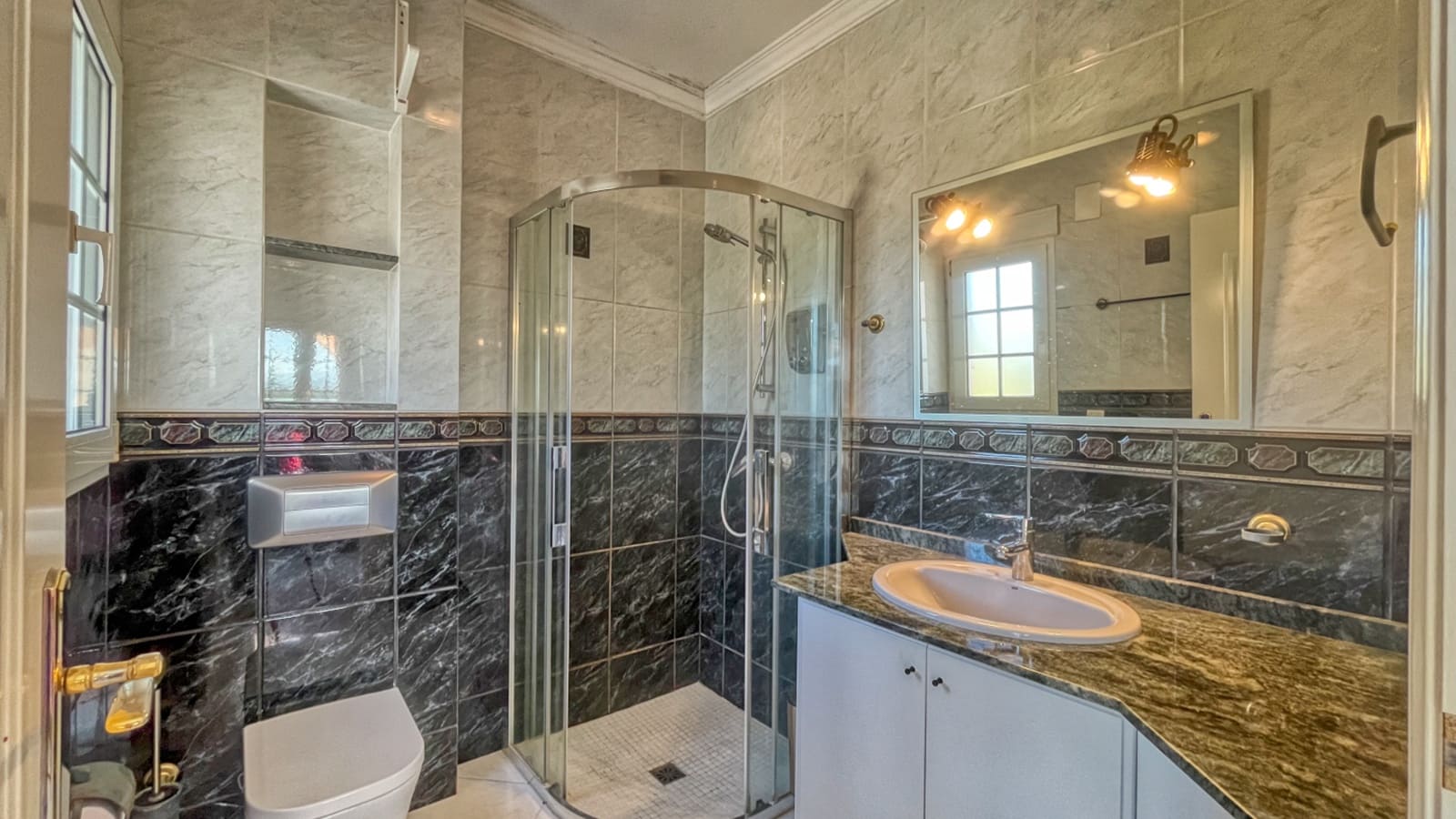 14 soverom Hotell til salgs i Els Poblets med svømmebasseng garasje - € 2 500 000 (Ref: 9294553)