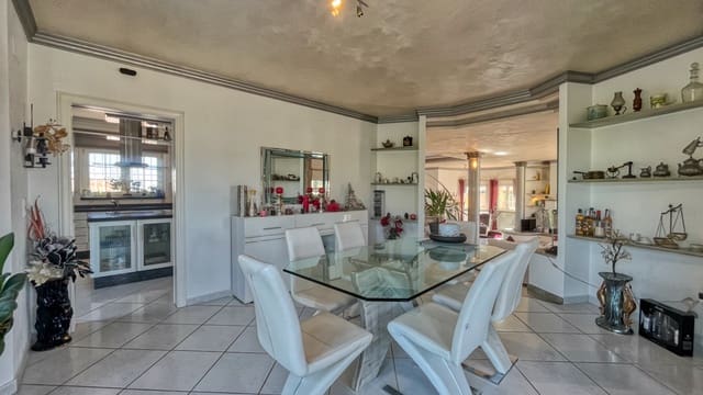 14 slaapkamer Hotel te koop in Els Poblets met zwembad garage - € 2.500.000 (Ref: 9294553)
