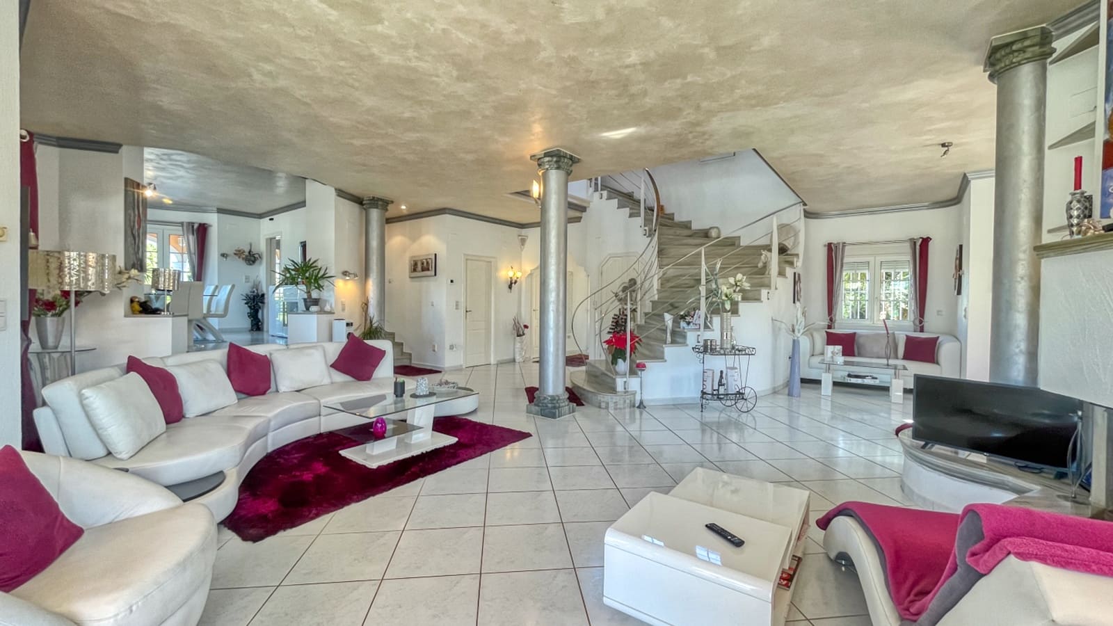 14 soverom Hotell til salgs i Els Poblets med svømmebasseng garasje - € 2 500 000 (Ref: 9294553)