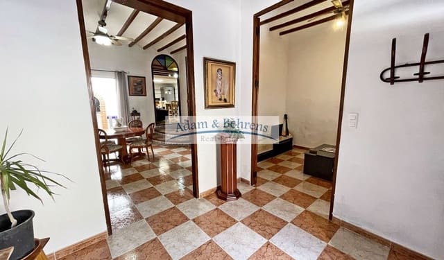 4 camera da letto Finca/Casa di Campagna in vendita in Pego con garage - 230.000 € (Rif: 9296495)