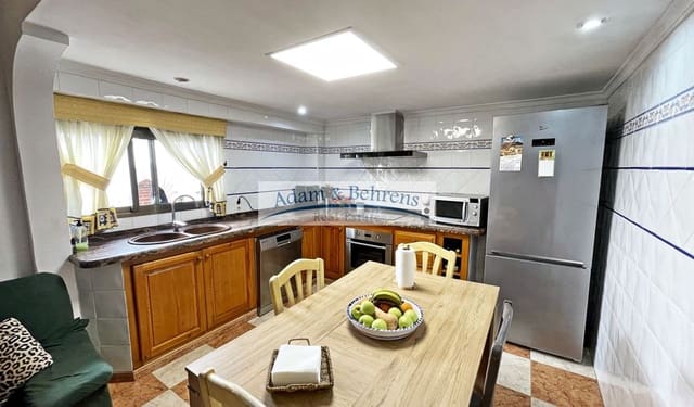 4 camera da letto Finca/Casa di Campagna in vendita in Pego con garage - 230.000 € (Rif: 9296495)