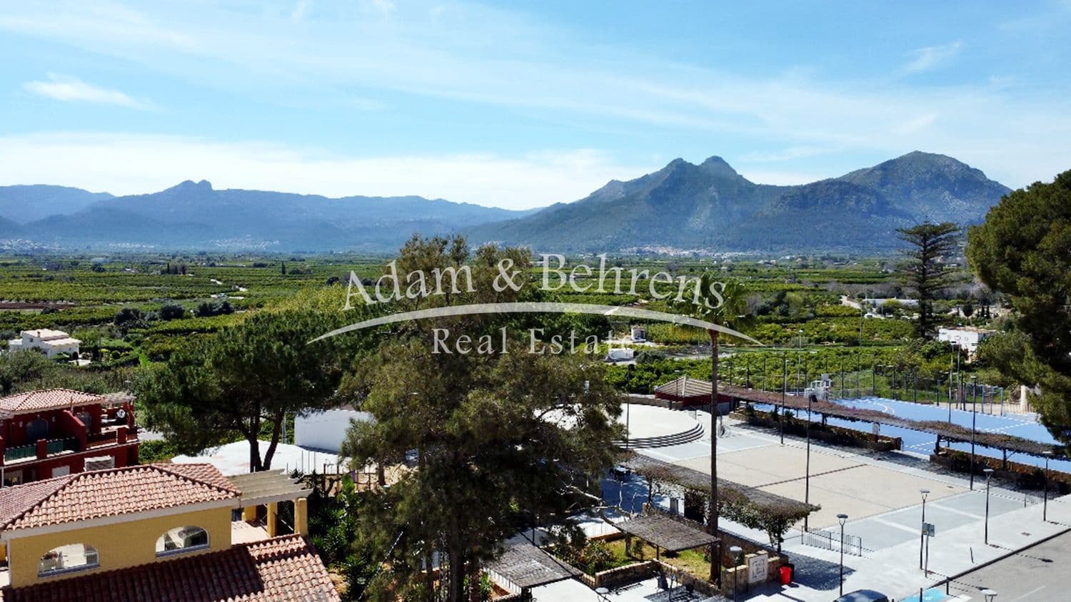 6 sypialnia Finka/Dom wiejski na sprzedaż w Sanet i Negrals z basenem garażem - 369 000 € (Ref: 9296496)