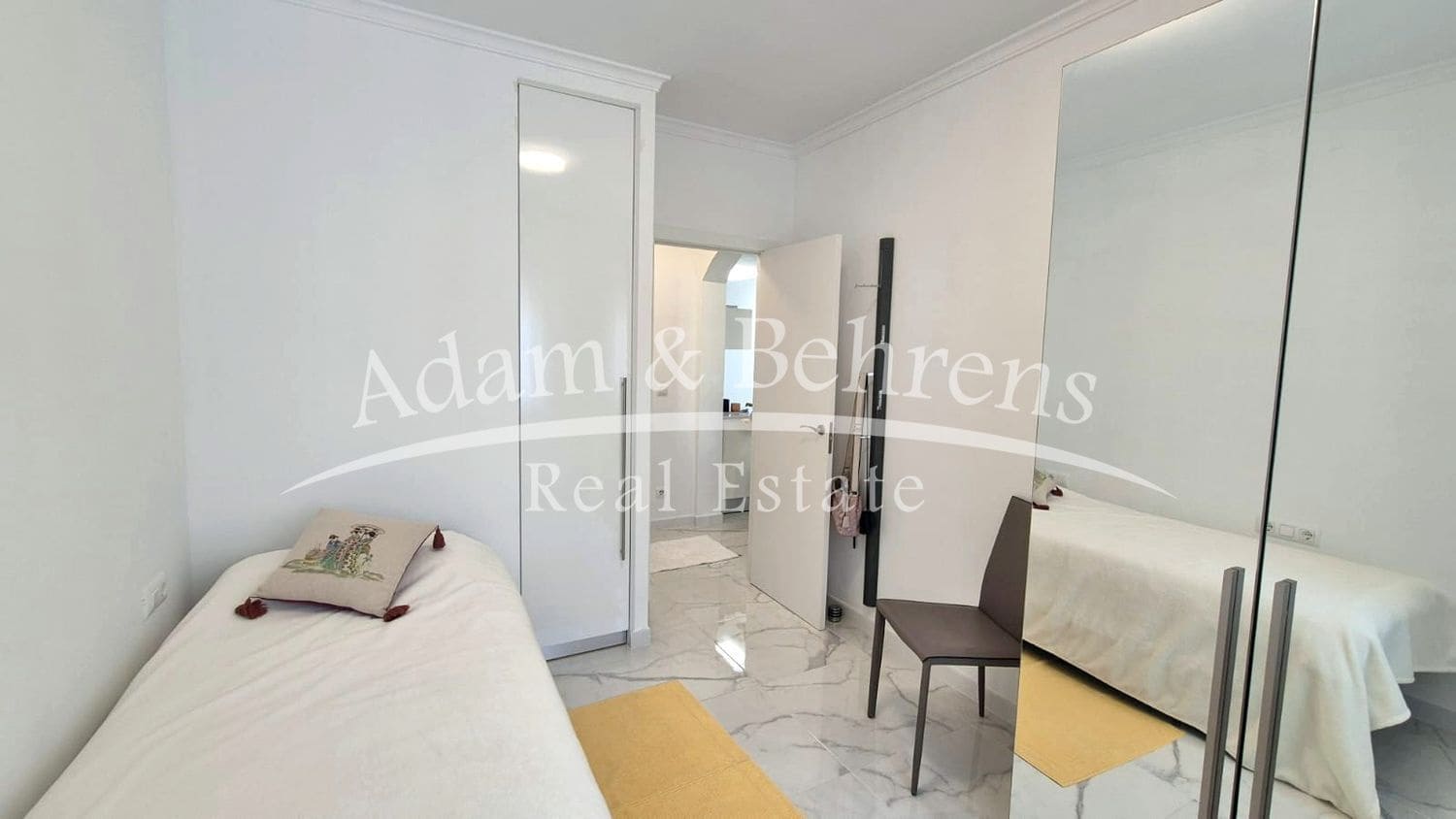 2 quarto Apartamento para venda em Alicante cidade com piscina garagem - 289 000 € (Ref: 9296497)