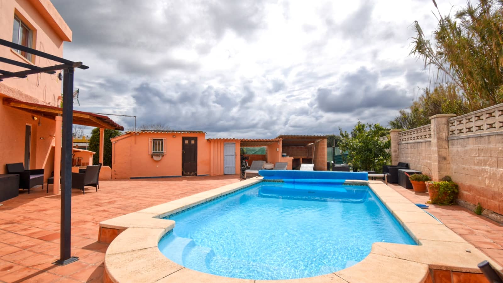 5 sypialnia Willa na sprzedaż w Gandia z basenem garażem - 380 000 € (Ref: 9308226)