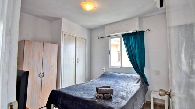 5 sypialnia Willa na sprzedaż w Gandia z basenem garażem - 380 000 € (Ref: 9308226)