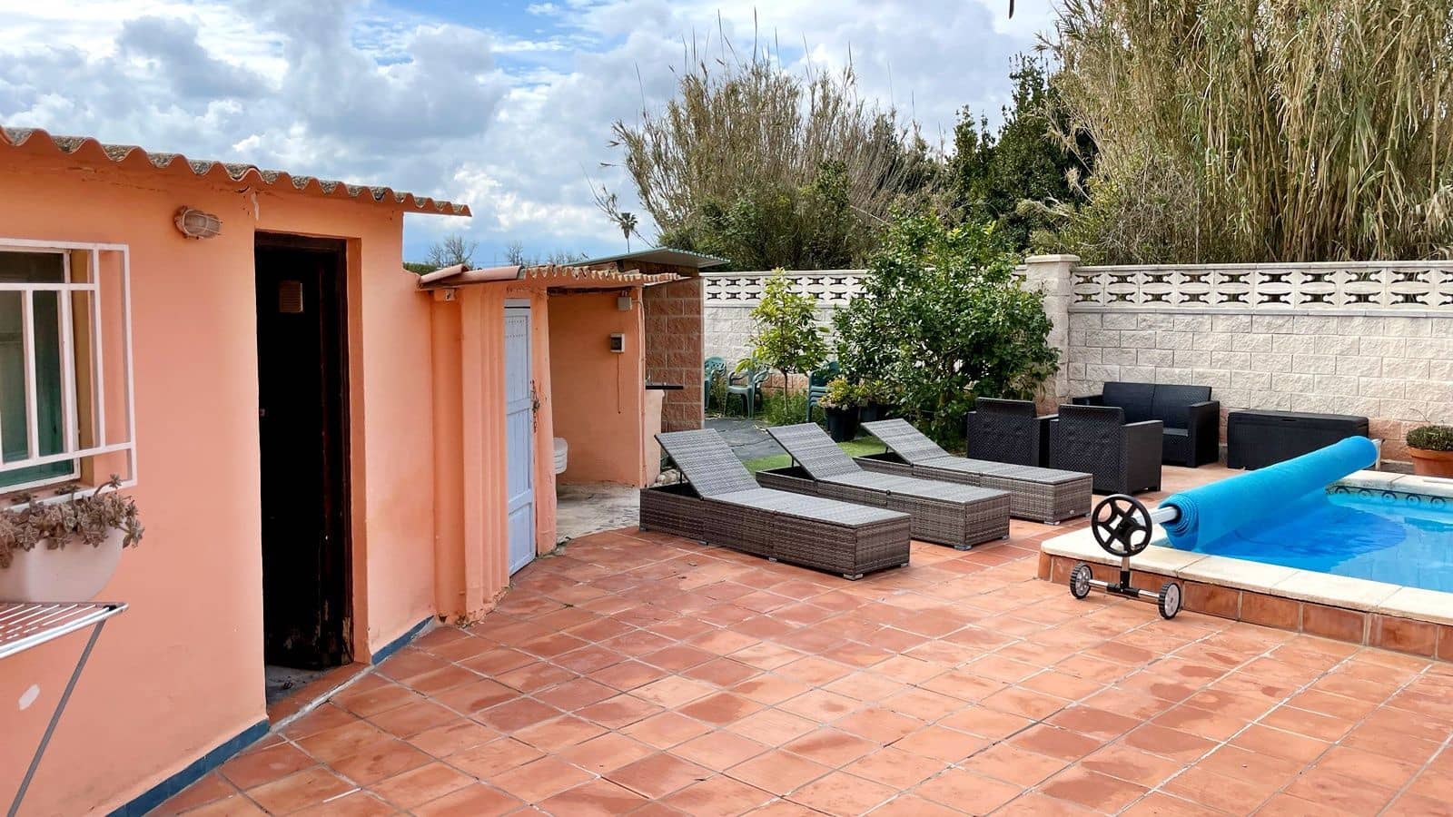 5 sypialnia Willa na sprzedaż w Gandia z basenem garażem - 380 000 € (Ref: 9308226)