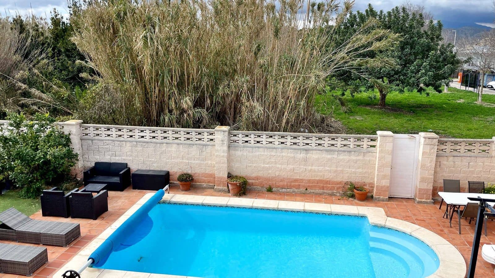5 sypialnia Willa na sprzedaż w Gandia z basenem garażem - 380 000 € (Ref: 9308226)