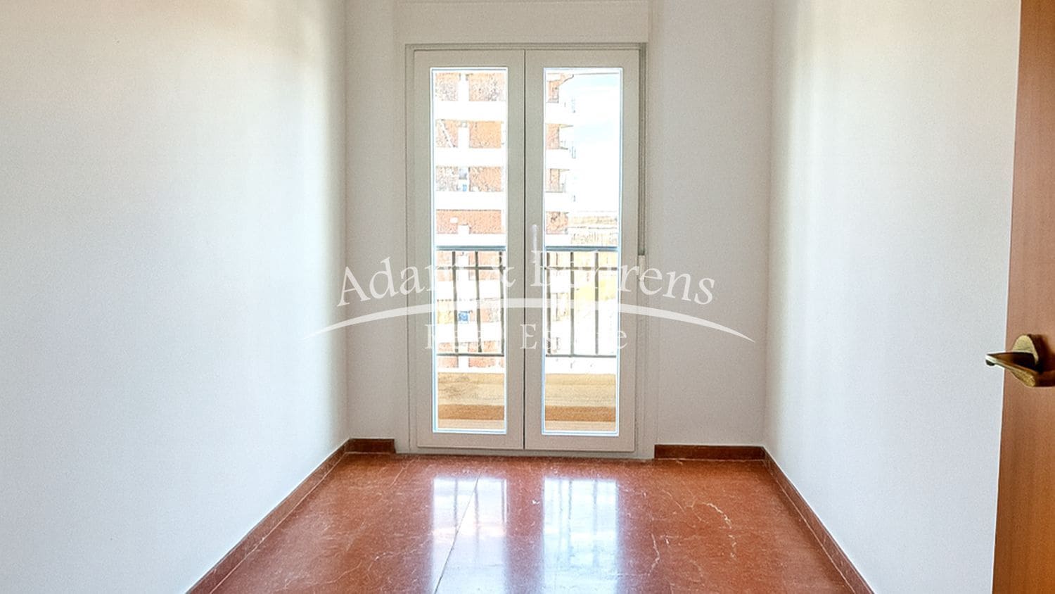 4 chambre Appartement à vendre à Oliva avec garage - 275 000 € (Ref: 9371194)