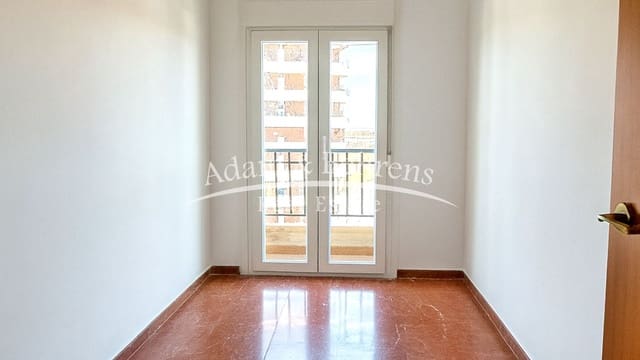 4 soverom Leilighet til salgs i Oliva Pueblo, Oliva med garasje - € 275 000 (Ref: 9371194)