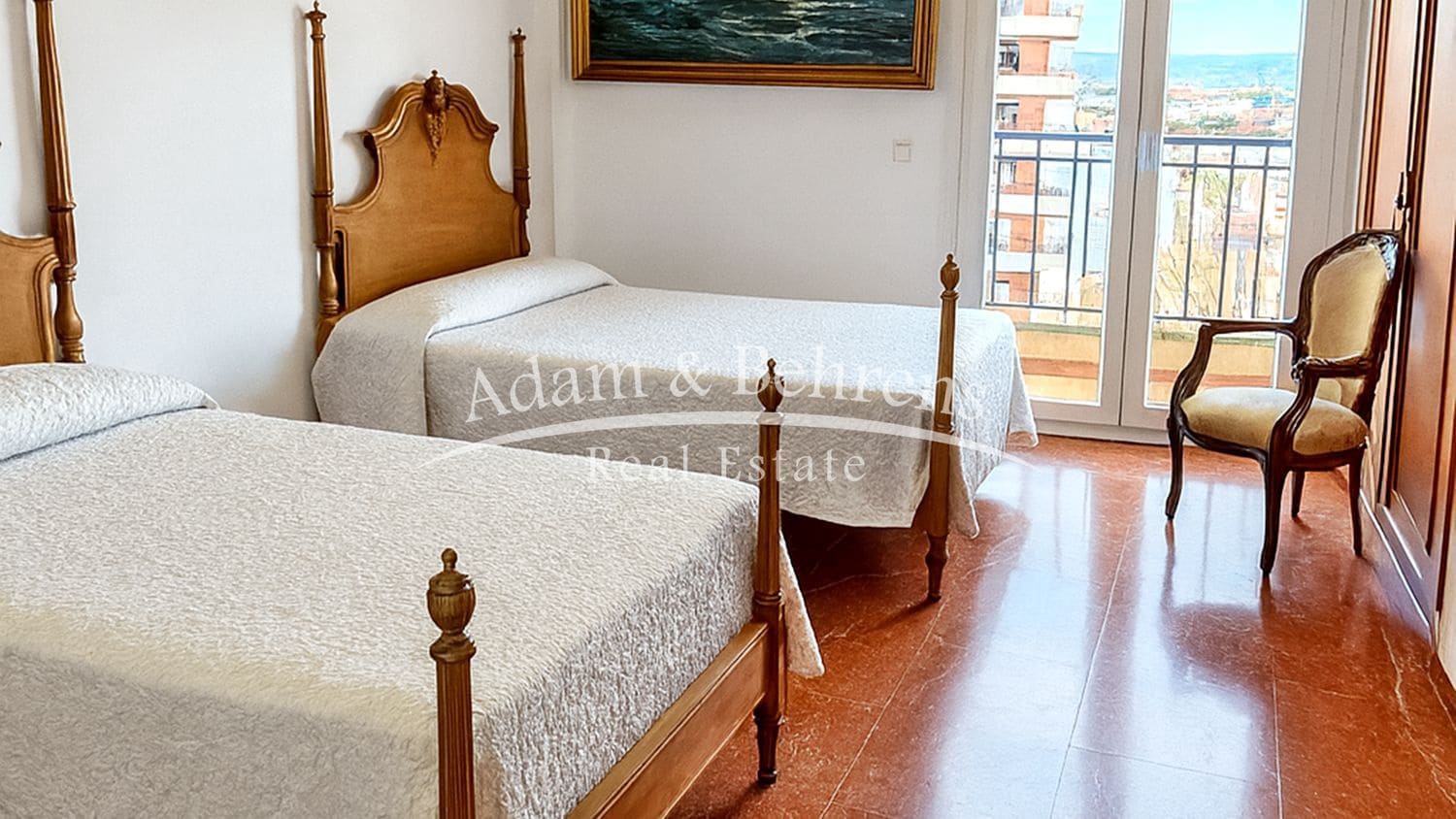 4 chambre Appartement à vendre à Oliva avec garage - 275 000 € (Ref: 9371194)