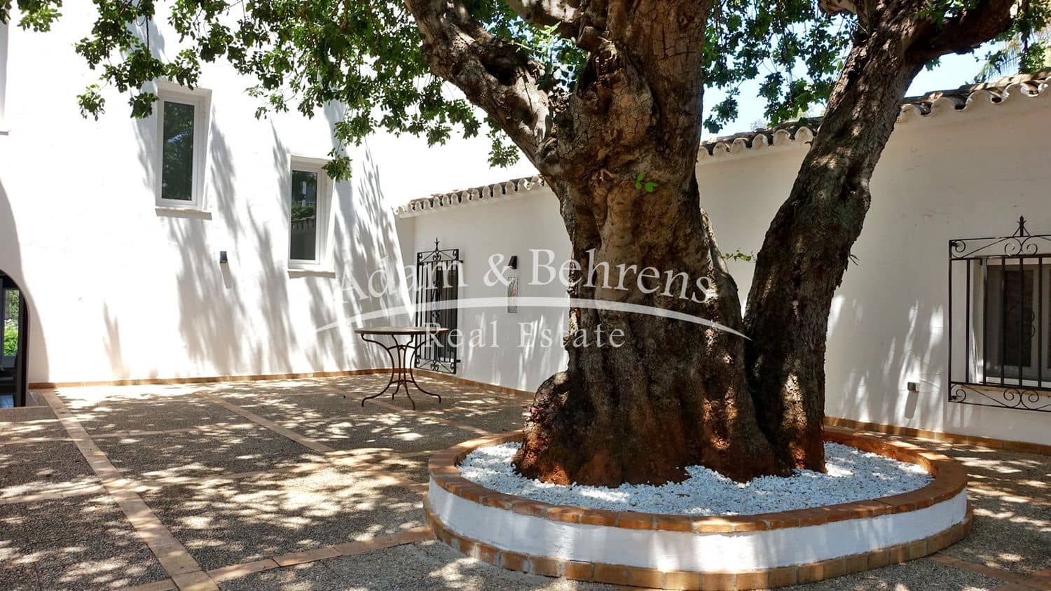 3 camera da letto Villa in vendita in Denia con piscina garage - 860.000 € (Rif: 9371195)