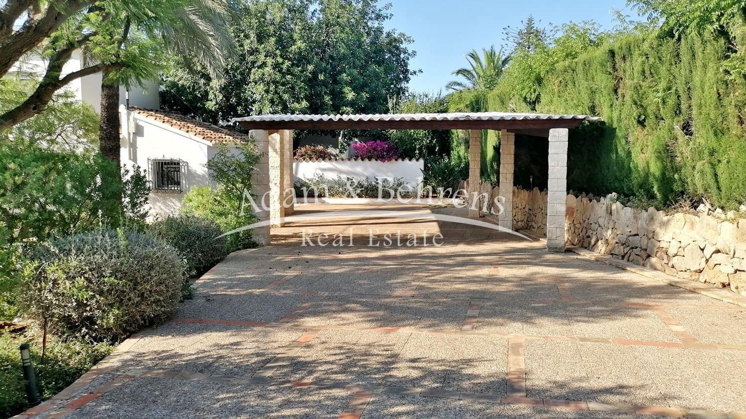 3 camera da letto Villa in vendita in Denia con piscina garage - 860.000 € (Rif: 9371195)