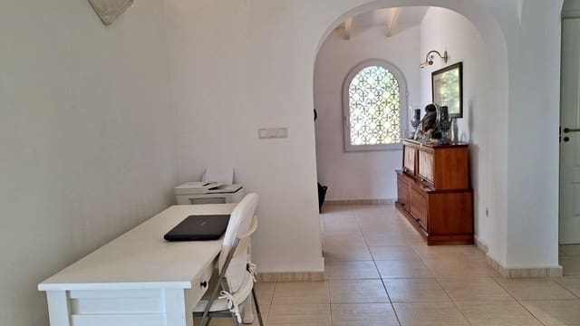 3 Zimmer Villa zu verkaufen in Dénia mit Pool Garage - 840.000 € (Ref: 9371195)