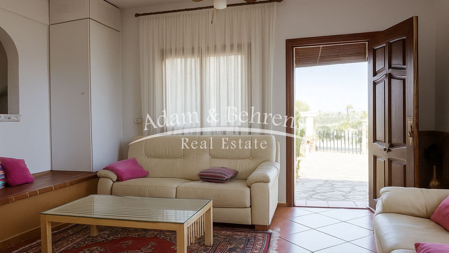 5 sypialnia Willa na sprzedaż w Denia z basenem garażem - 850 000 € (Ref: 9371196)