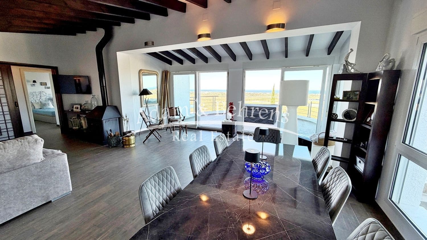 4 sypialnia Willa na sprzedaż w Denia z basenem garażem - 550 000 € (Ref: 9371197)