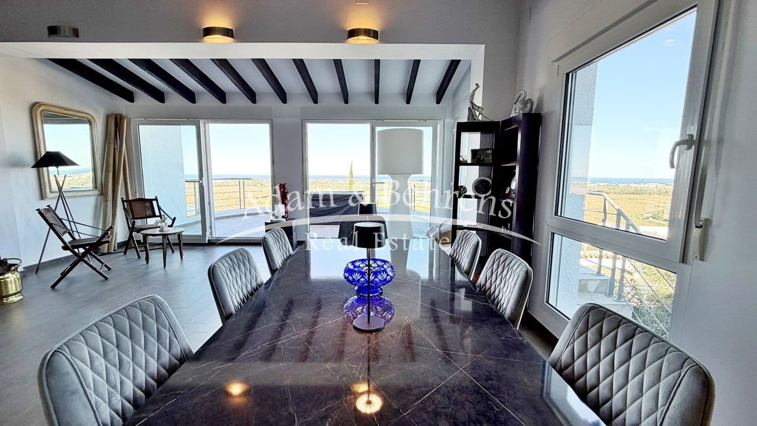 4 sypialnia Willa na sprzedaż w Denia z basenem garażem - 550 000 € (Ref: 9371197)