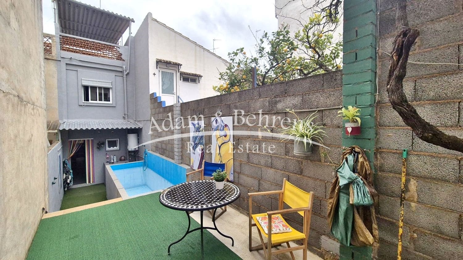 3 sovrum Hus till salu i Anna med pool garage - 165 000 € (Ref: 9402878)