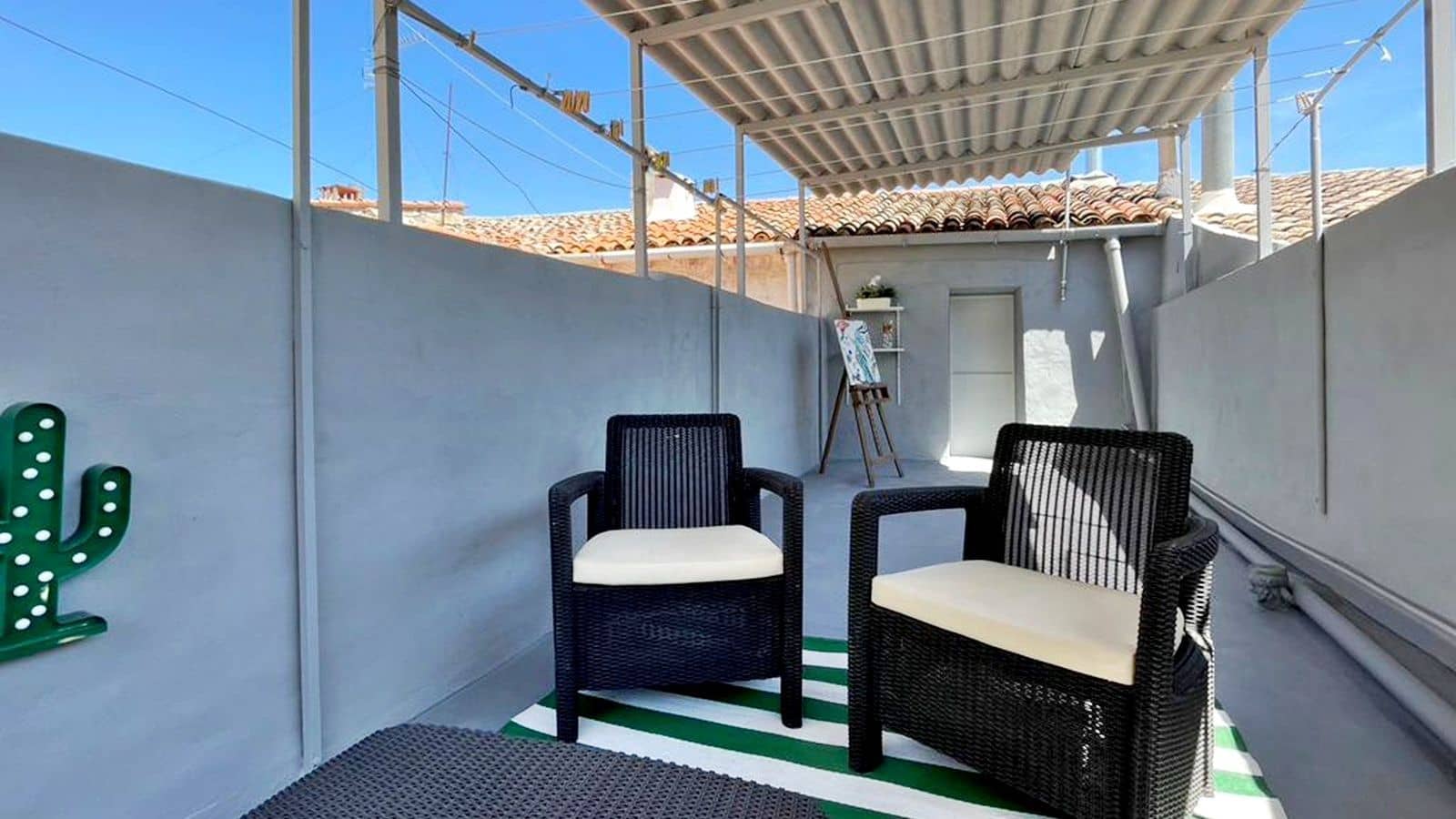 Casa de 3 habitaciones en Anna en venta con piscina - 120.000 € (Ref: 9402878)