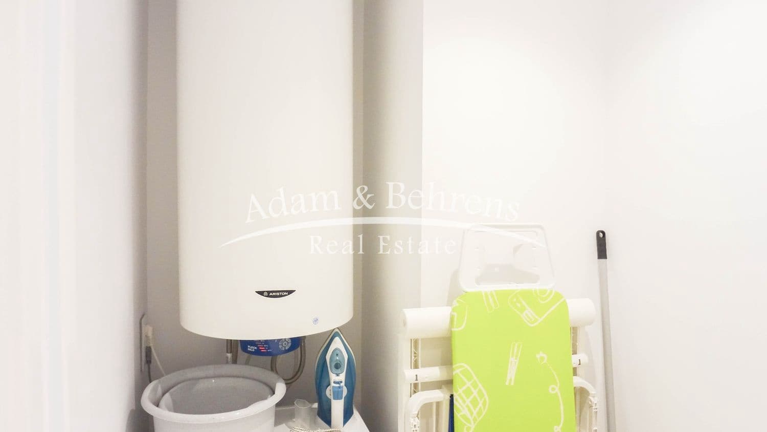 3 quarto Apartamento para venda em Valencia cidade com piscina garagem - 525 000 € (Ref: 9410582)