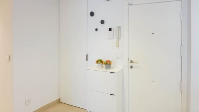 3 slaapkamer Appartement te koop in Oliva met zwembad garage - € 525.000 (Ref: 9410582)