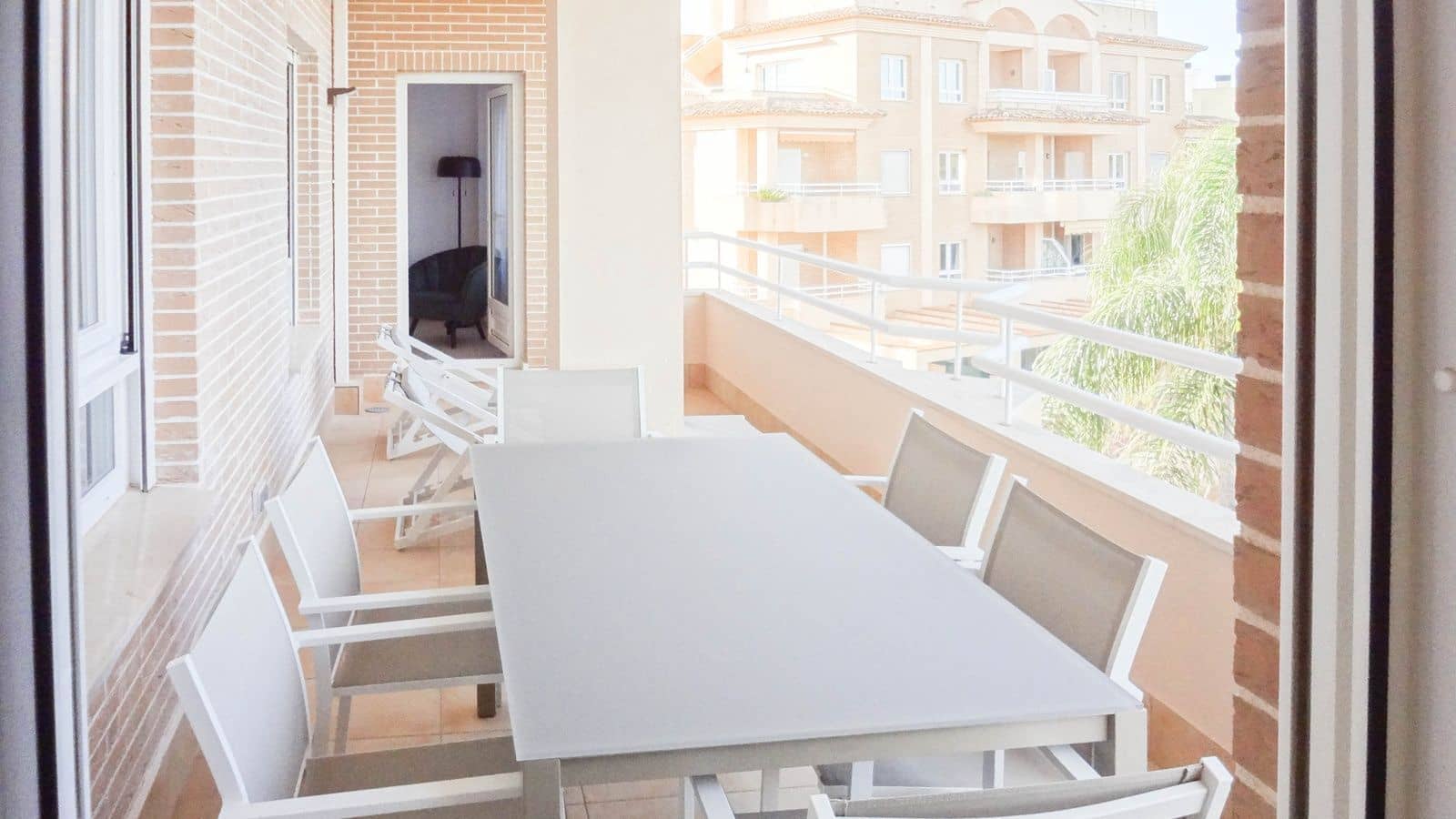 3 Zimmer Apartment zu verkaufen in Oliva mit Pool Garage - 525.000 € (Ref: 9410582)