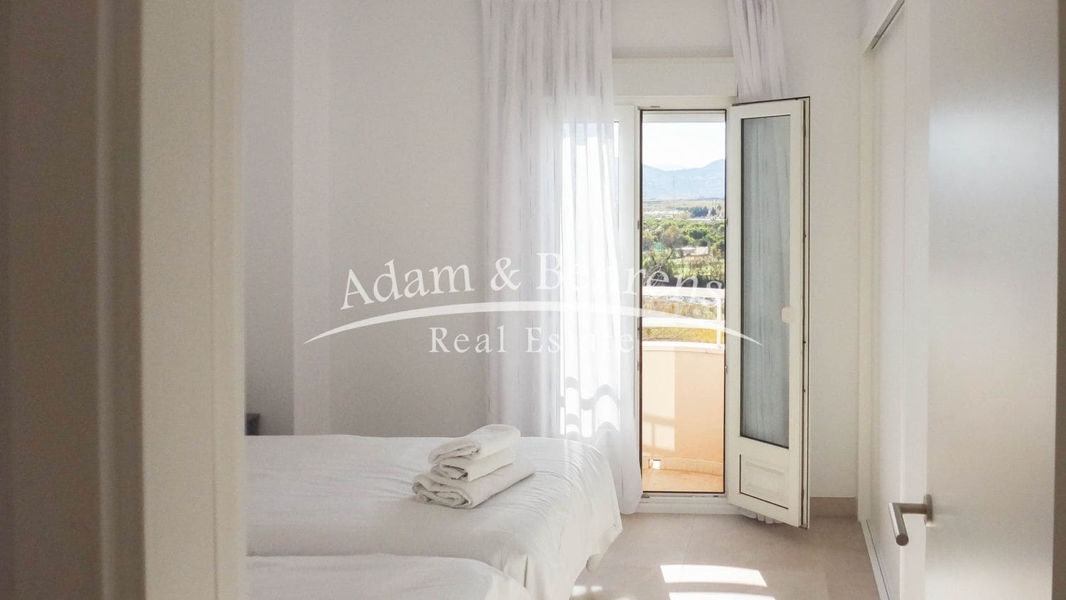 2 quarto Apartamento para venda em Oliva Nova com piscina garagem - 495 000 € (Ref: 9450071)