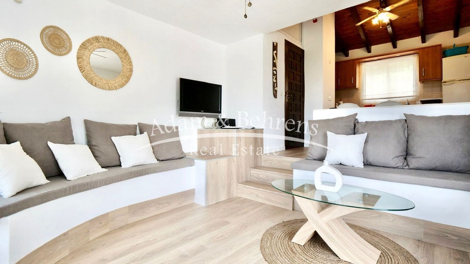 4 quarto Moradia para venda em Denia com piscina garagem - 580 000 € (Ref: 9465130)