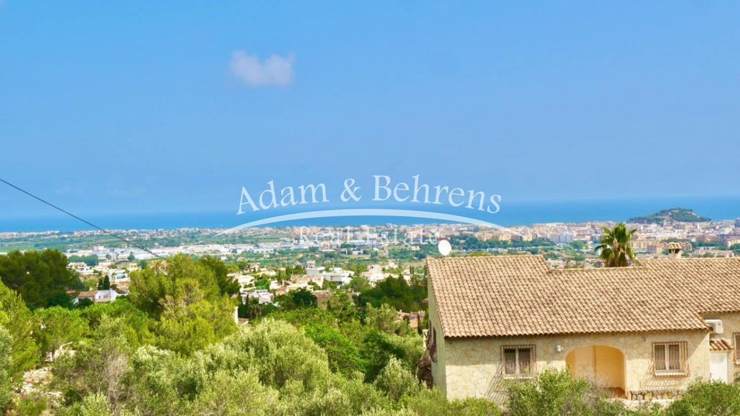 4 quarto Moradia para venda em Denia com piscina garagem - 580 000 € (Ref: 9465130)