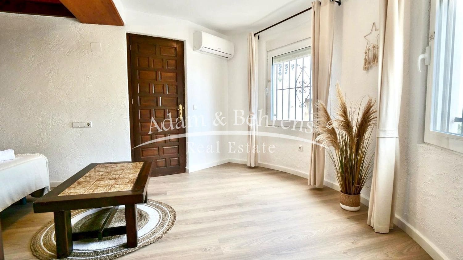 4 quarto Moradia para venda em Denia com piscina garagem - 580 000 € (Ref: 9465130)