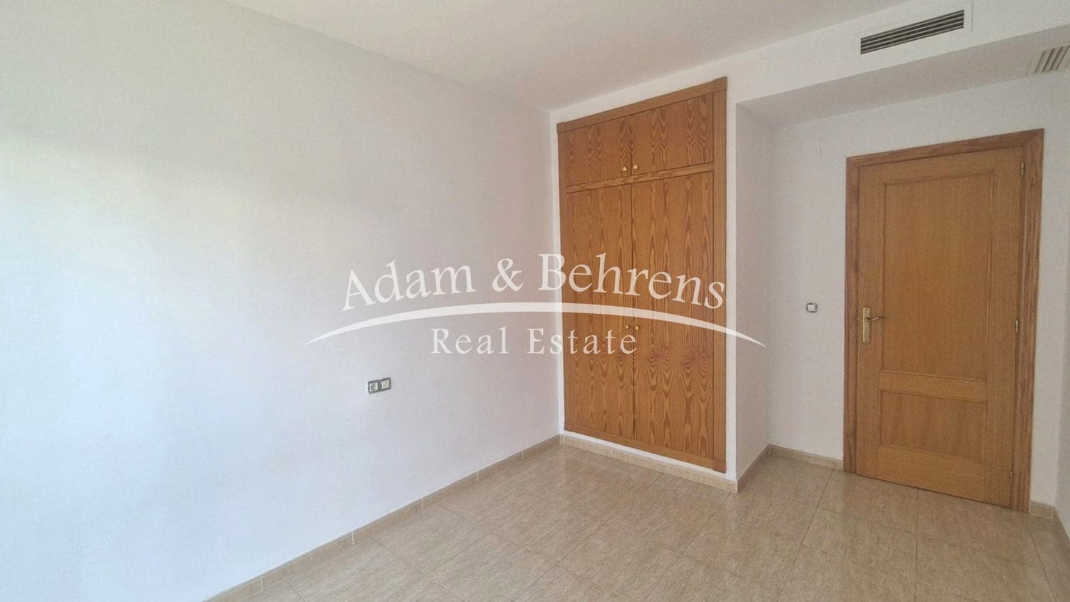 3 chambre Maison de Ville à vendre à Real de Gandia avec garage - 205 000 € (Ref: 9470308)