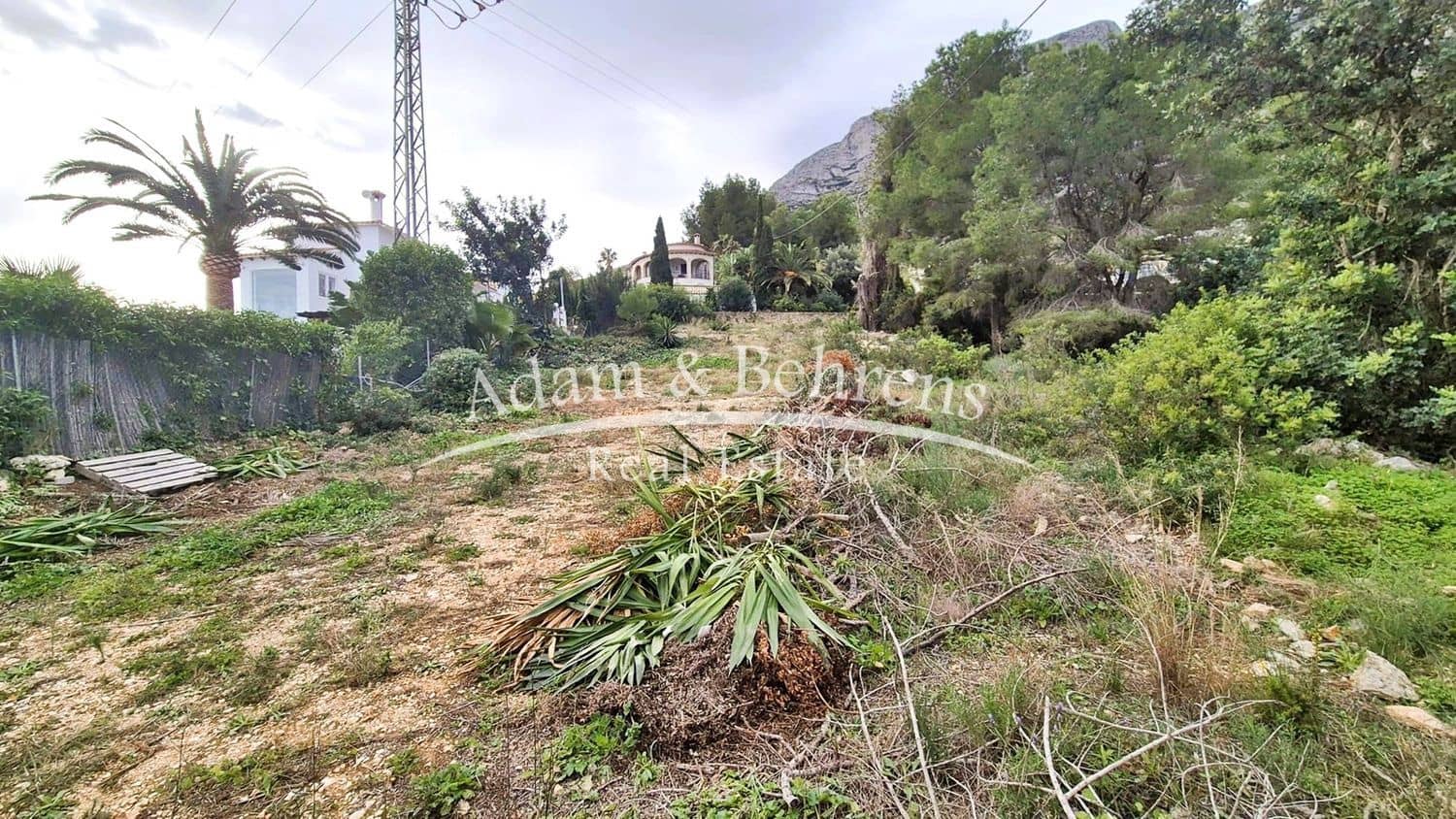 Terreno Não Urbanizado para venda em Denia - 198 000 € (Ref: 9471909)