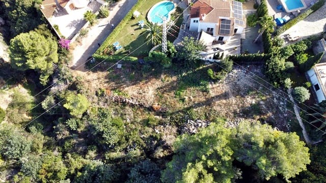Grunde uden byggetilladelser til salg i Dénia - € 198.000 (Ref: 9471909)