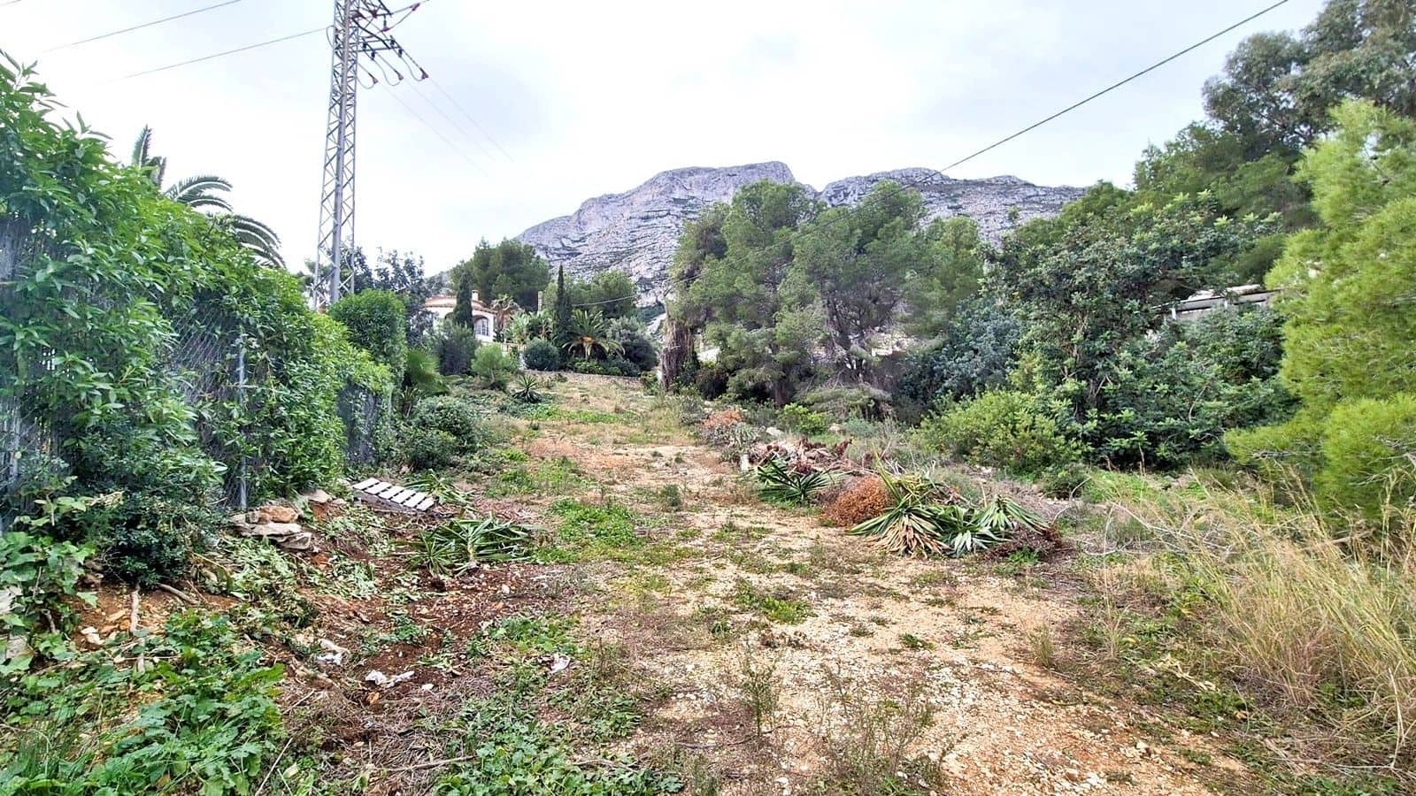 Building Plot for sale in Denia - € 198,000 (Ref: 9471909)