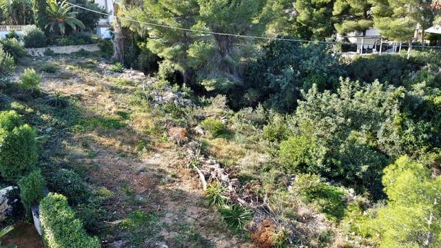 Grunde uden byggetilladelser til salg i Dénia - € 198.000 (Ref: 9471909)