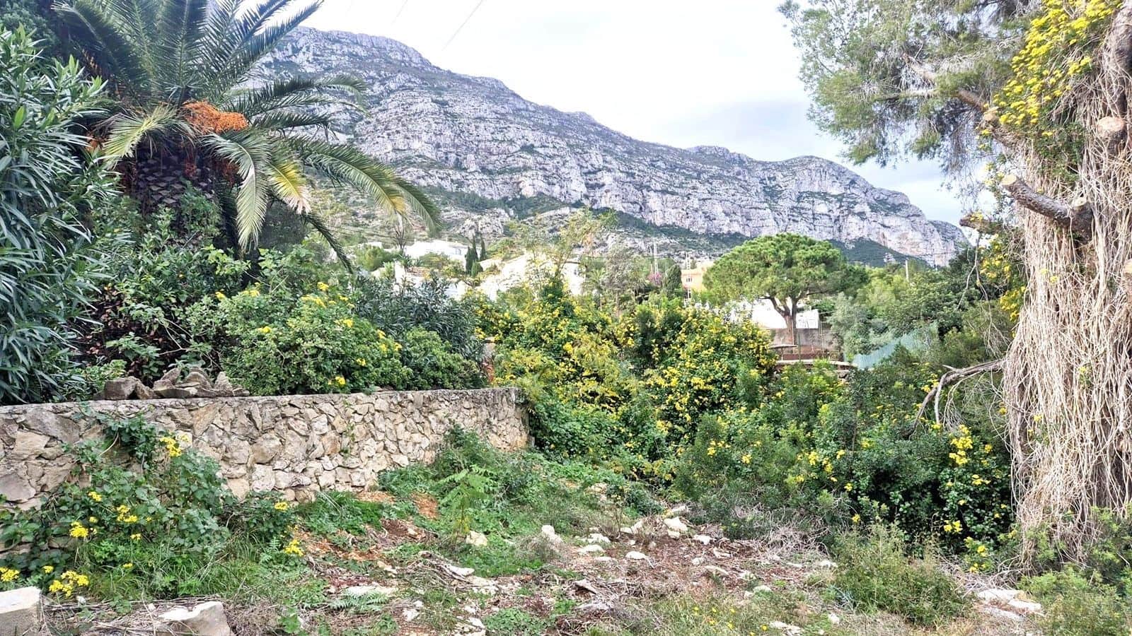 Building Plot for sale in Denia - € 198,000 (Ref: 9471909)