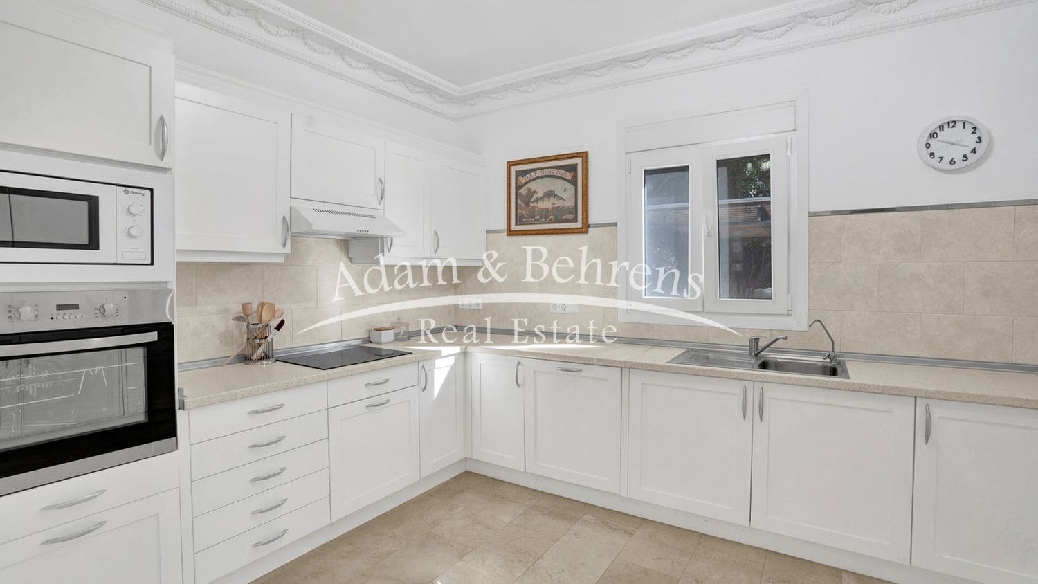 6 quarto Moradia para venda em Denia com piscina garagem - 1 290 000 € (Ref: 9472222)