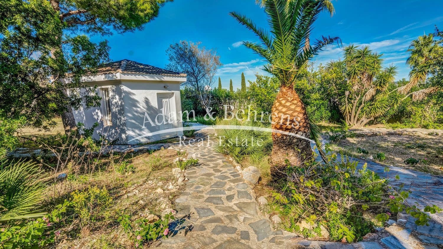 6 quarto Moradia para venda em Denia com piscina garagem - 1 290 000 € (Ref: 9472222)