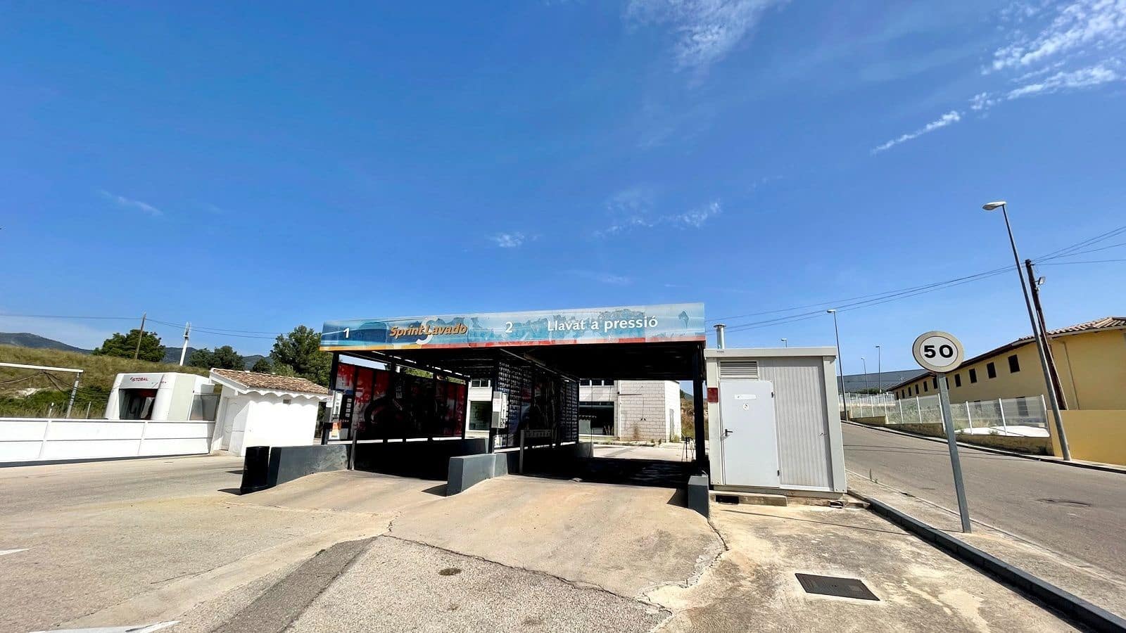 55 slaapkamer Commercieel te koop in L'Olleria met zwembad garage - € 10.000.000 (Ref: 9512036)