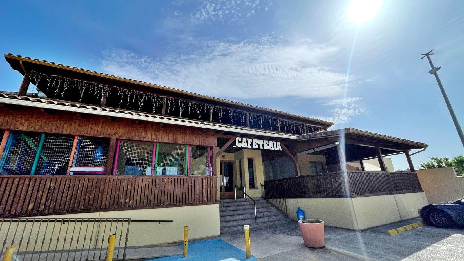 55 slaapkamer Commercieel te koop in L'Olleria met zwembad garage - € 10.000.000 (Ref: 9512036)