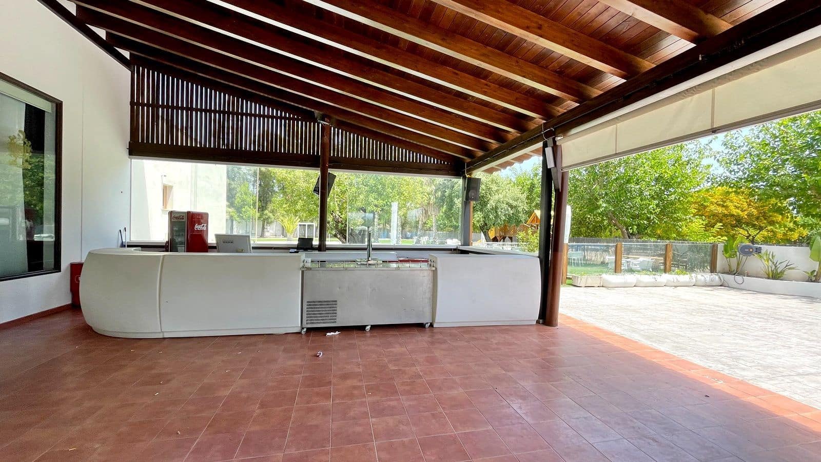 55 slaapkamer Commercieel te koop in L'Olleria met zwembad garage - € 10.000.000 (Ref: 9512036)