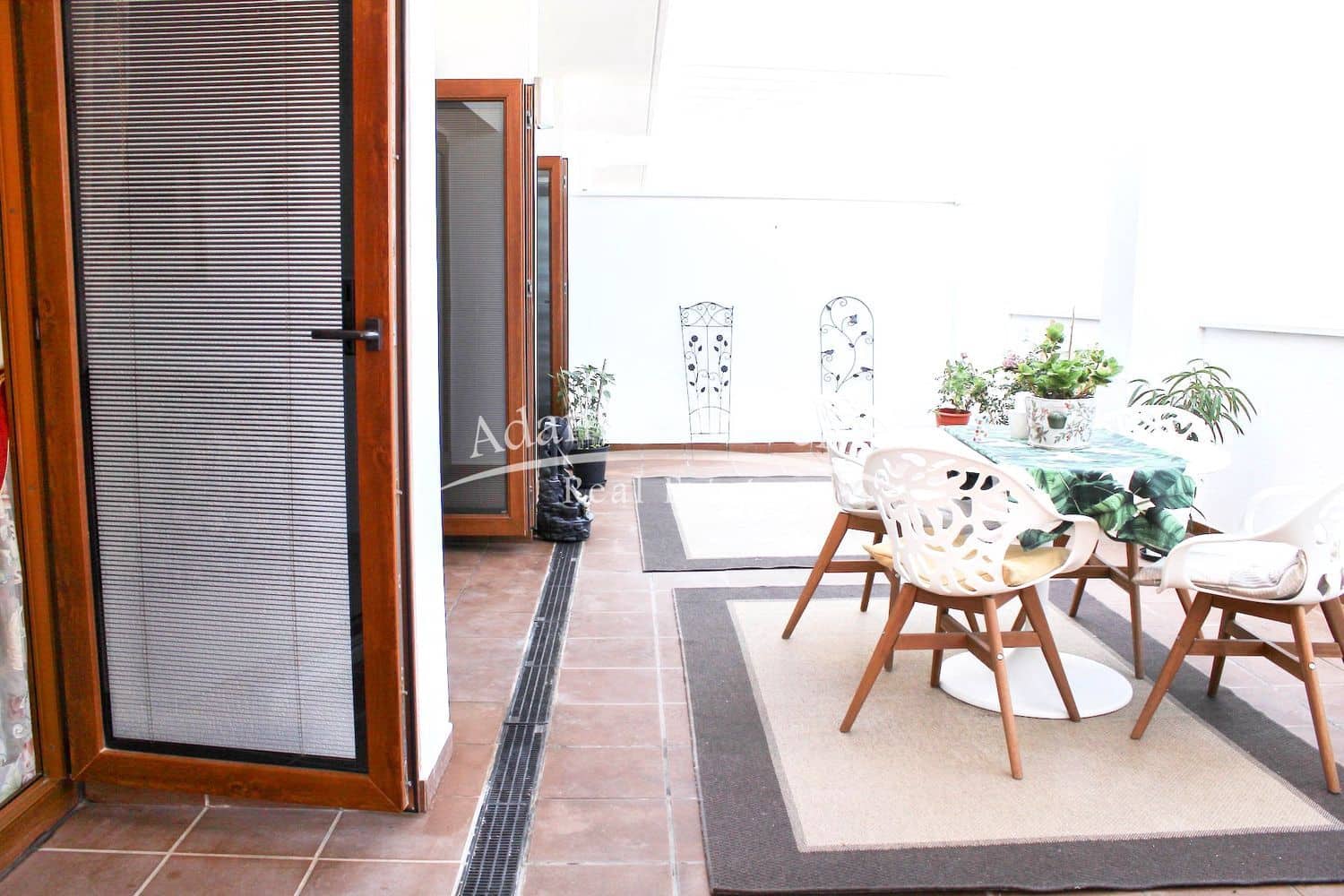 1 slaapkamer Appartement te koop in Valencia stad met zwembad garage - € 185.000 (Ref: 9533724)